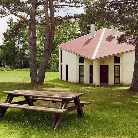 Les Du Bois De Chelles 3*
